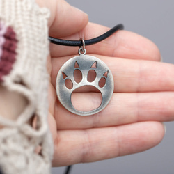 Srebrne kolczyki sztyfty - łapka łapa niedźwiedzia