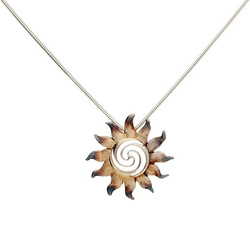 Srebrna zawieszka SŁOŃCE - rekodzieło srebro p.925