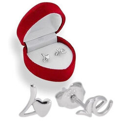 Srebrne kolczyki sztyfty LOVE - SREBRO pr. 925